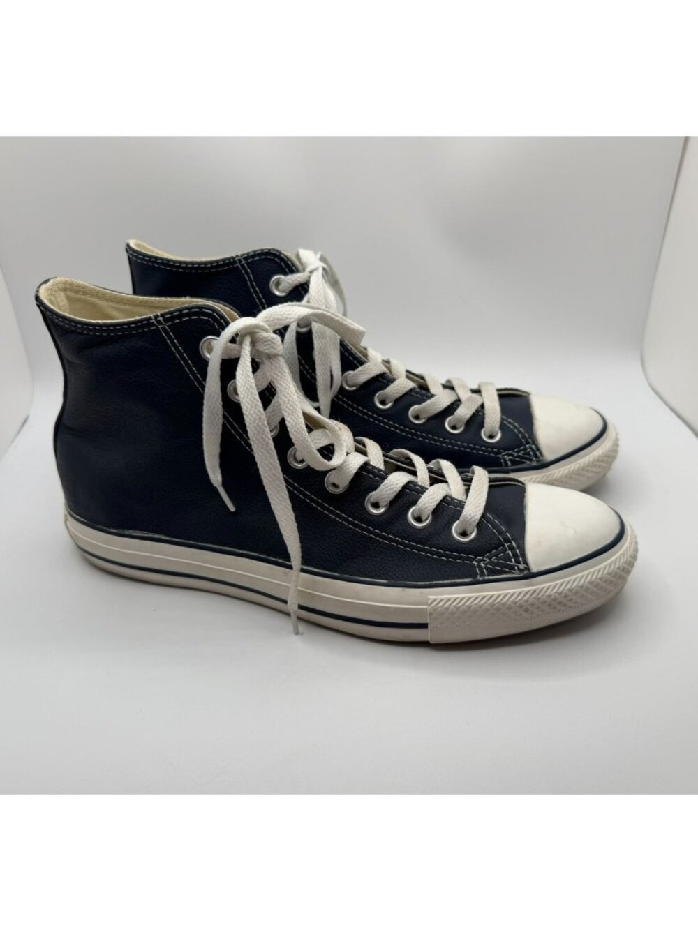 Converse Chuck Taylors High Top Sneakers Size M 9/W 11 Navy Blue Leather Shoes